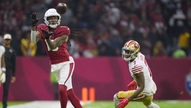 Cardinals wide receiver DeAndre Hopkins and 49ers cornerback Charvarius Ward